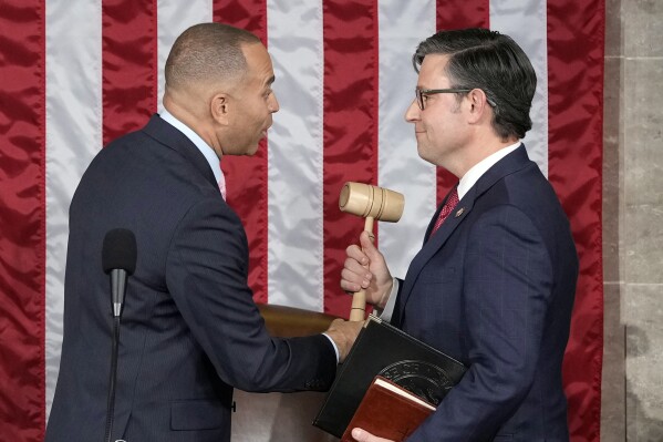 Republicans Score Twin Victories as Democrats Face Growing Pressure Ahead of 2026