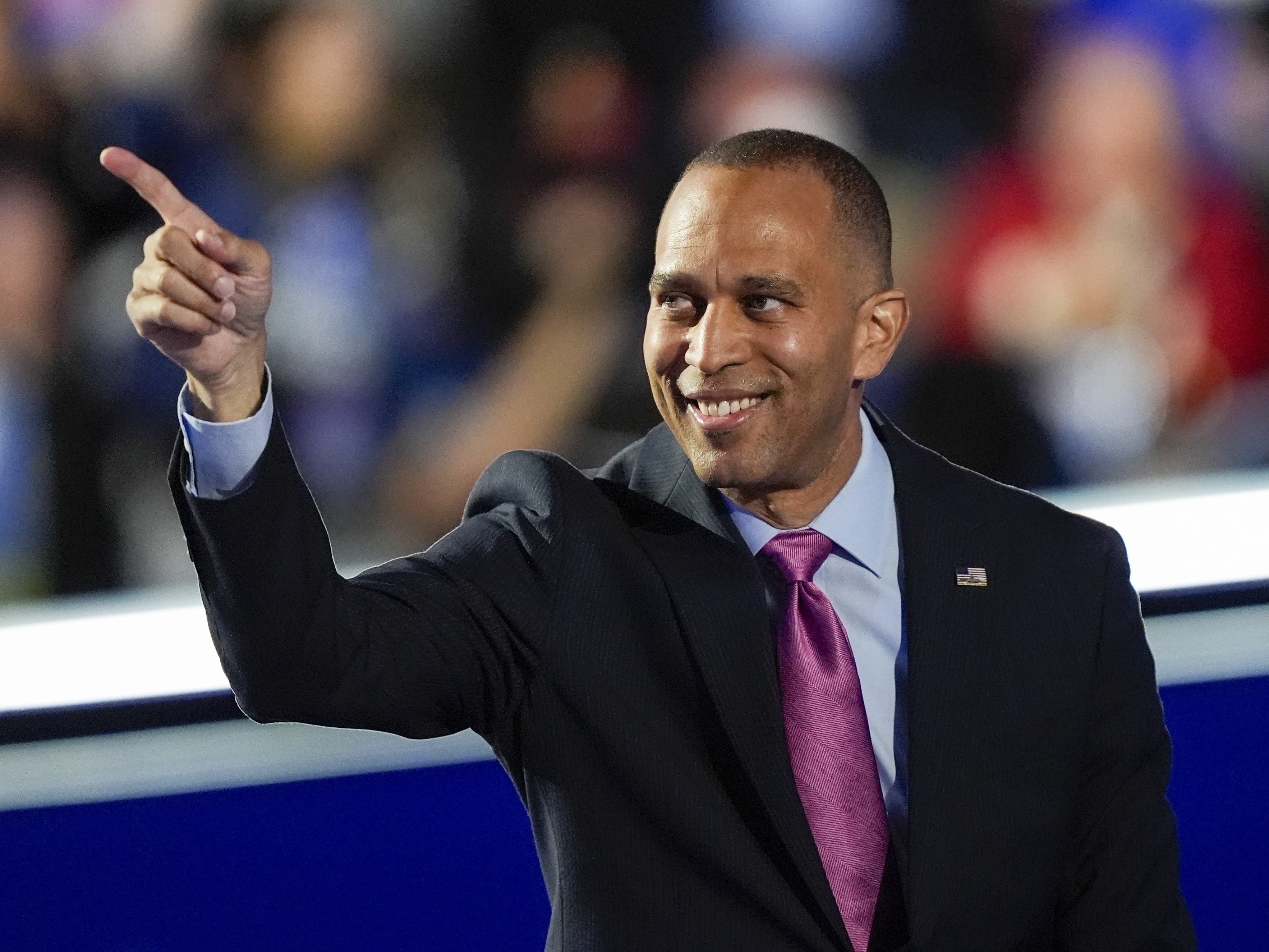 A Growing Question Inside the Democratic Party: Is Hakeem Jeffries Facing His Toughest Test Yet?