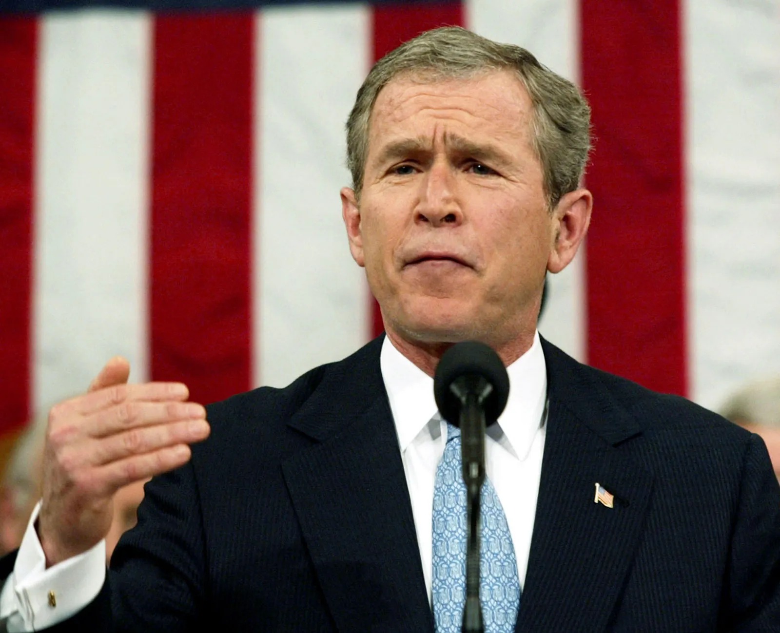 Former President George W. Bush News hot Makes Headlines Again