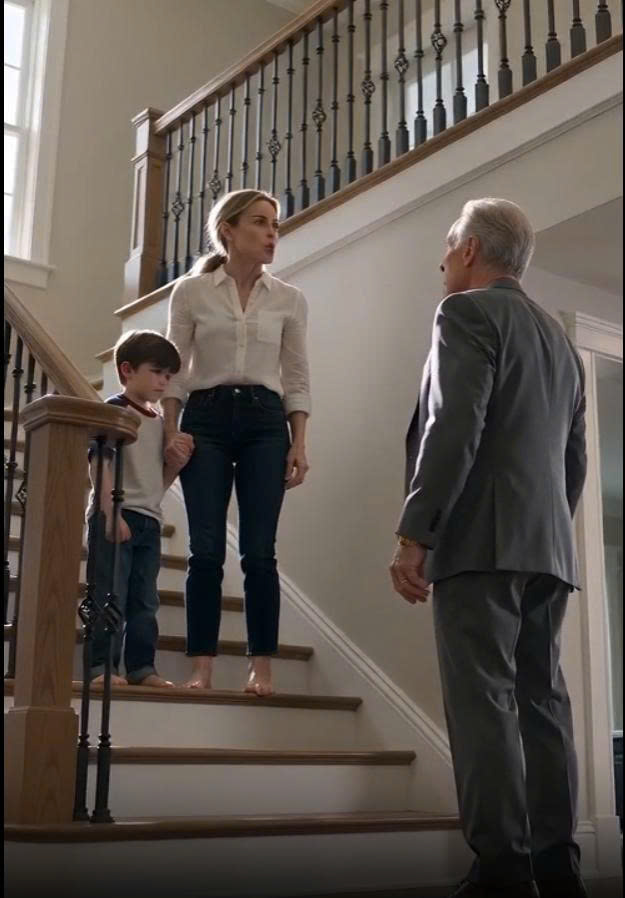 My 76-year-old husband ordered me to kick out my ten-year-old son because he wanted “peace.” So, I packed the bags. He thought I was going to choose him. My little boy heard everything from the stairs. And that night, when Robert returned from the firm, he found his last name hanging on the door like a death sentence.