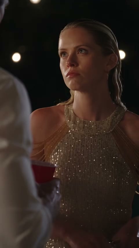 THE GOLDEN DRESS CINDERELLA DID NOT WEAR: HOW ONE NIGHT EXPOSED A BILLION-DOLLAR BETRAYAL