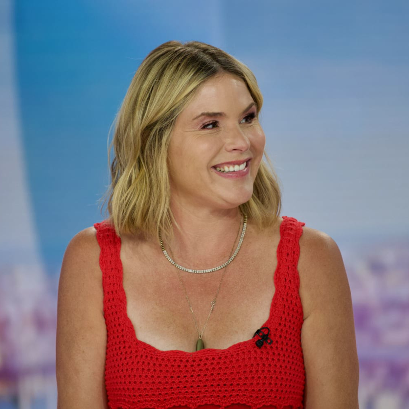 STUDIO SHOCKER: Jenna Bush Hager Drops Massive "Truth Bomb" on Live TV—Savannah Guthrie Rendered Speechless as Studio Falls Silent! - Family Stories