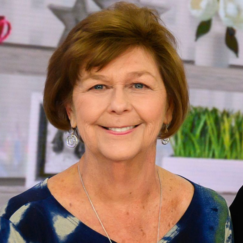 Savannah Guthrie BREAKS DOWN IN TEARS Live on Air, Confirms Her MOTHER Has…