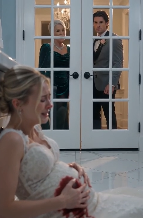 MY WATER BROKE AT MY SISTER-IN-LAW’S LUXURY WEDDING—MY MOTHER-IN-LAW HID ME IN A LOCKED ROOM SO I WOULDN’T “STEAL THE SPOTLIGHT.”