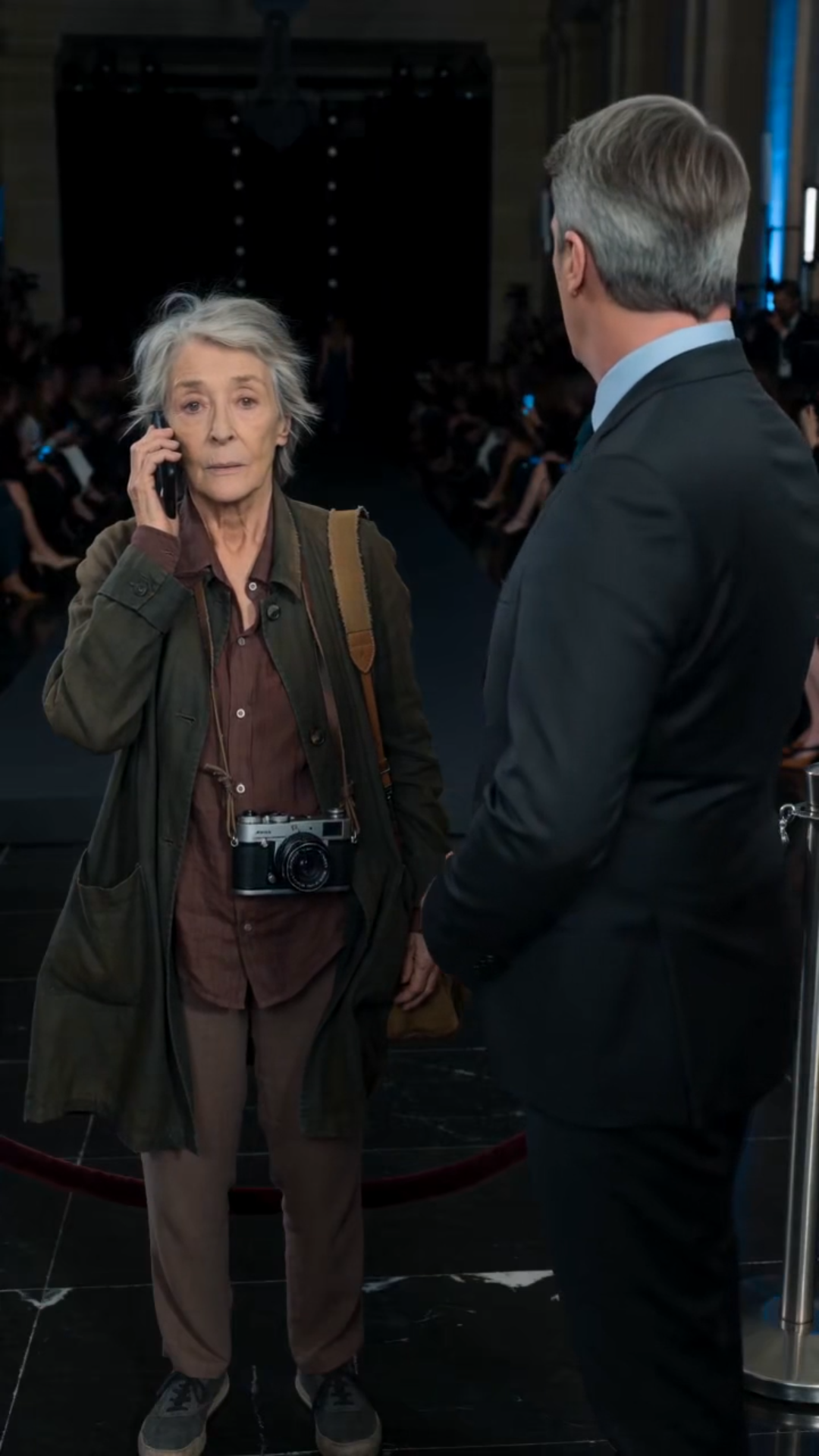 La Femme qui arrêta le défilé