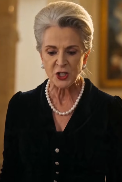THE WOMAN THEY CALLED "WORTHLESS"
