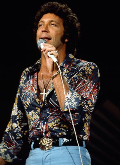 The Moment Tom Jones Stopped Singing and Let the Heartbreak Take Over