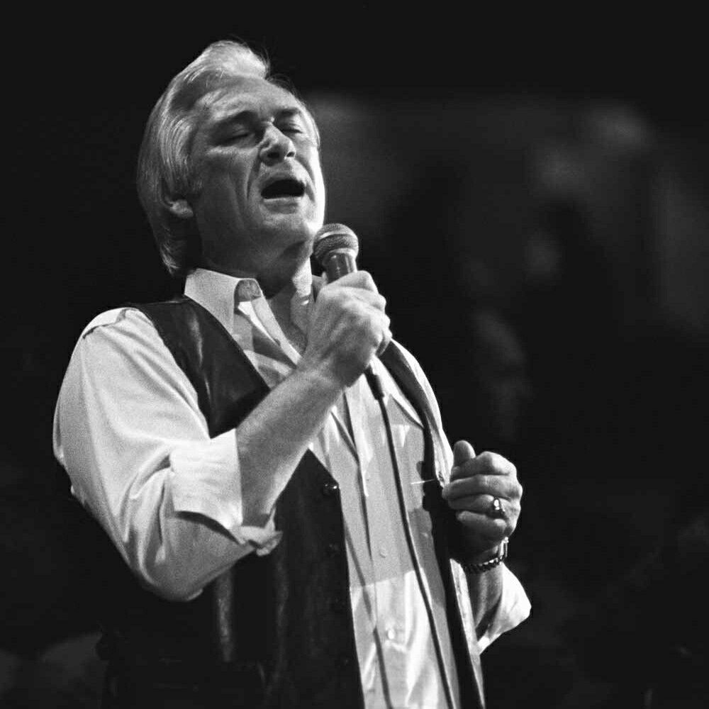 The Heartbreak That Finally Made Charlie Rich a Superstar