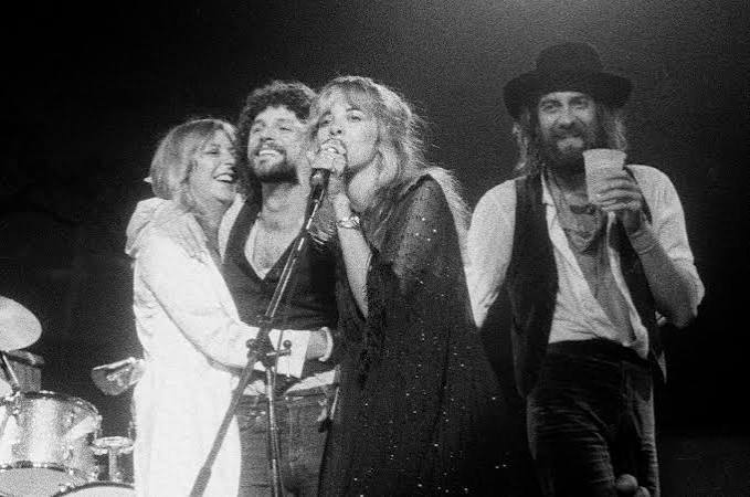 1977 — Lindsey Buckingham Wrote His Anger About Stevie Nicks Into a Hit. Then She Had to Stand Beside Him and Sing It
