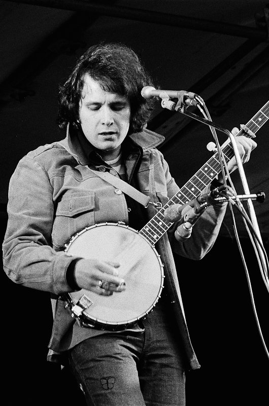 The Decades-Long Puzzle Hidden Inside Don McLean’s “American Pie”