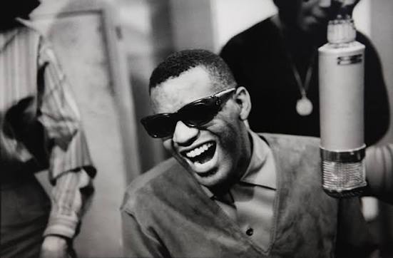 The Country Ballad Ray Charles Turned Into a Boundary-Breaking No. 1