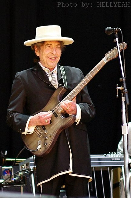 Bob Dylan Was Told a Six-Minute Song Would Never Work — Then “Like a Rolling Stone” Changed Rock Music