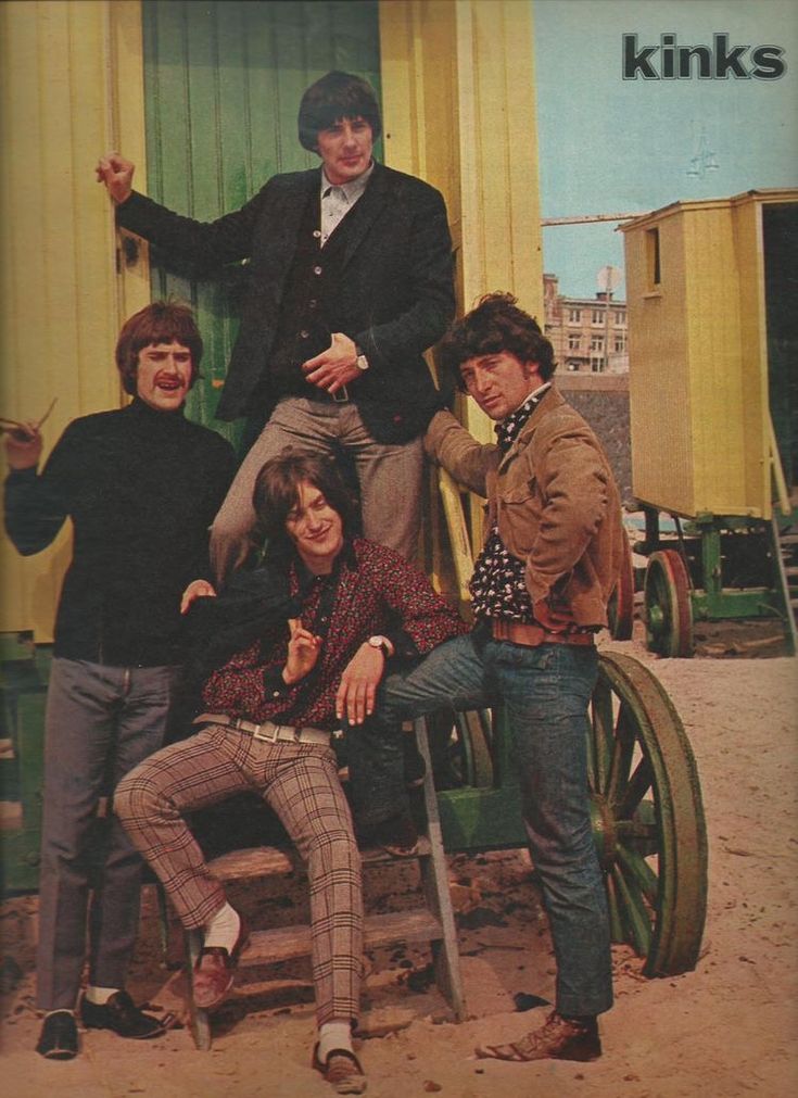 The Kinks’ “Lola”: The Song That Shocked Radio and Became a Rock Classic