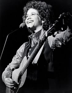 The Radio Resistance That Couldn’t Stop Janis Ian’s “At Seventeen”