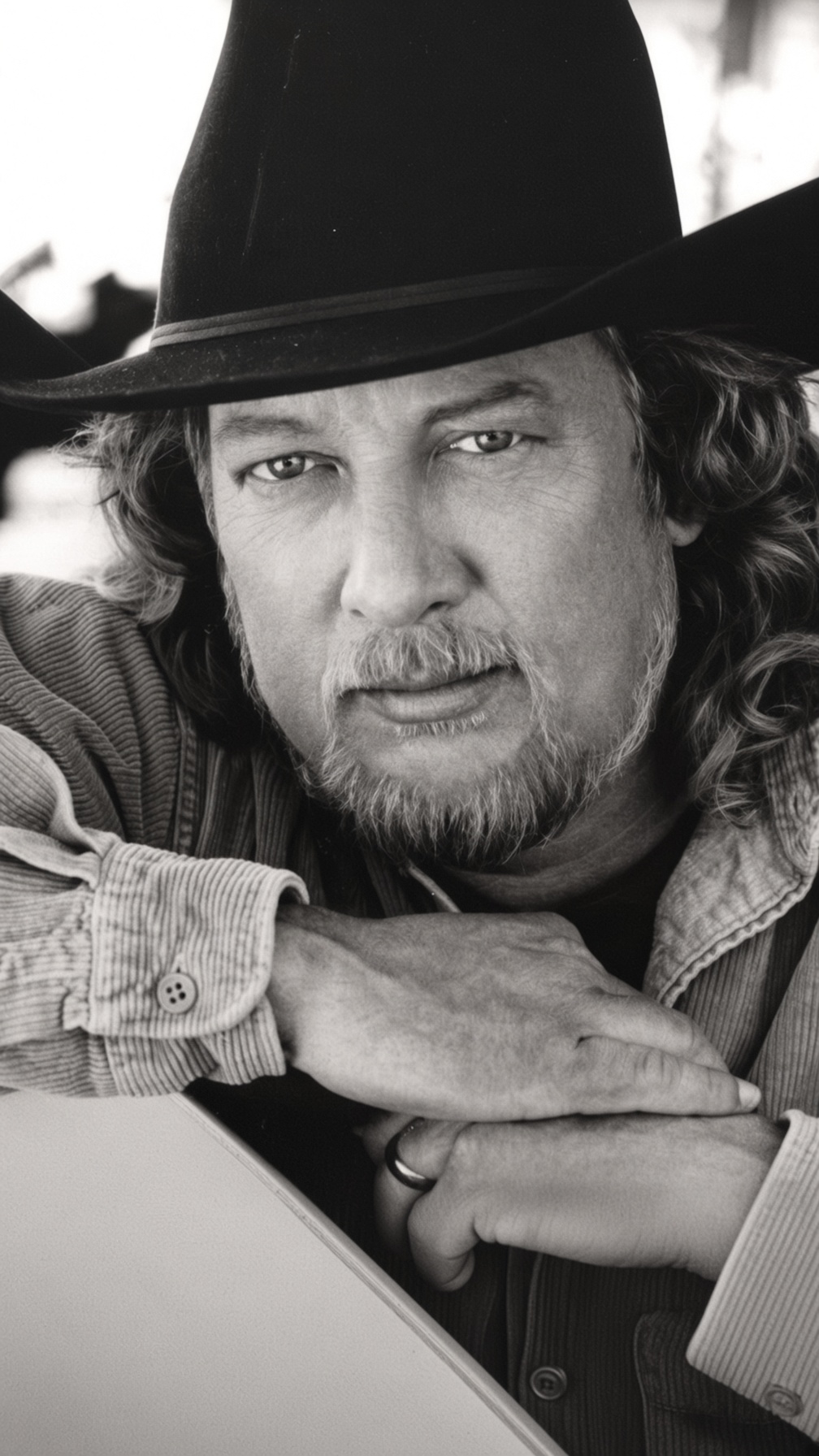 John Anderson’s “Swingin’” Was So Simple It Almost Sounded Like a Joke—Then It Became a Country Classic