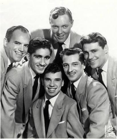 1955 — A Movie About Teenage Rebellion Opened With a Record That Had Already Faded. What Happened Next Changed Rock ’n’ Roll.
