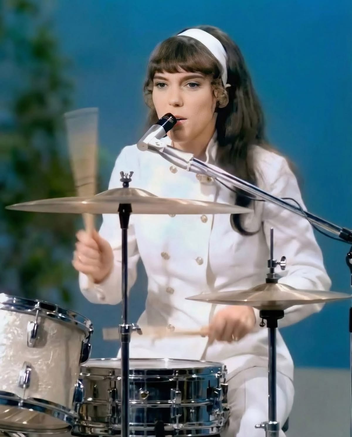 The Reluctant Step From the Drum Kit That Revealed Karen Carpenter’s Voice