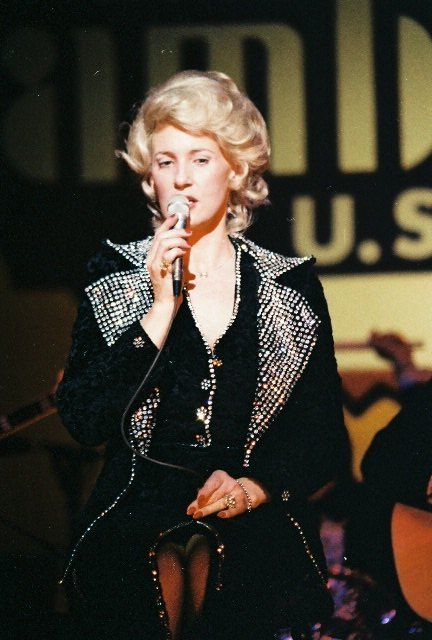 The 15-Minute Writing Session Behind Tammy Wynette’s Most Debated Song