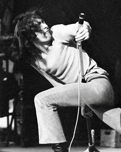 1970 - Free Walked Offstage to Almost No Applause. How Did a Bad Gig Produce One of Rock's Most Famous Minimalist Riffs?