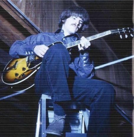 The 1982 No. 1 That Turned Southern Roots into a Country Anthem