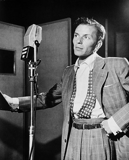 Frank Sinatra Turned “Fly Me to the Moon” Into a Space-Age Classic—Then Apollo Carried His Voice Toward the Moon