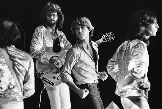 The Bee Gees Were Becoming Kings of Disco—Then a Whisper-Soft Ballad Proved Their New Sound Didn’t Need a Dance Floor