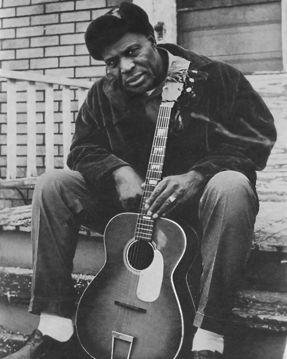 The Night Train That Inspired One of the Darkest Blues Classics