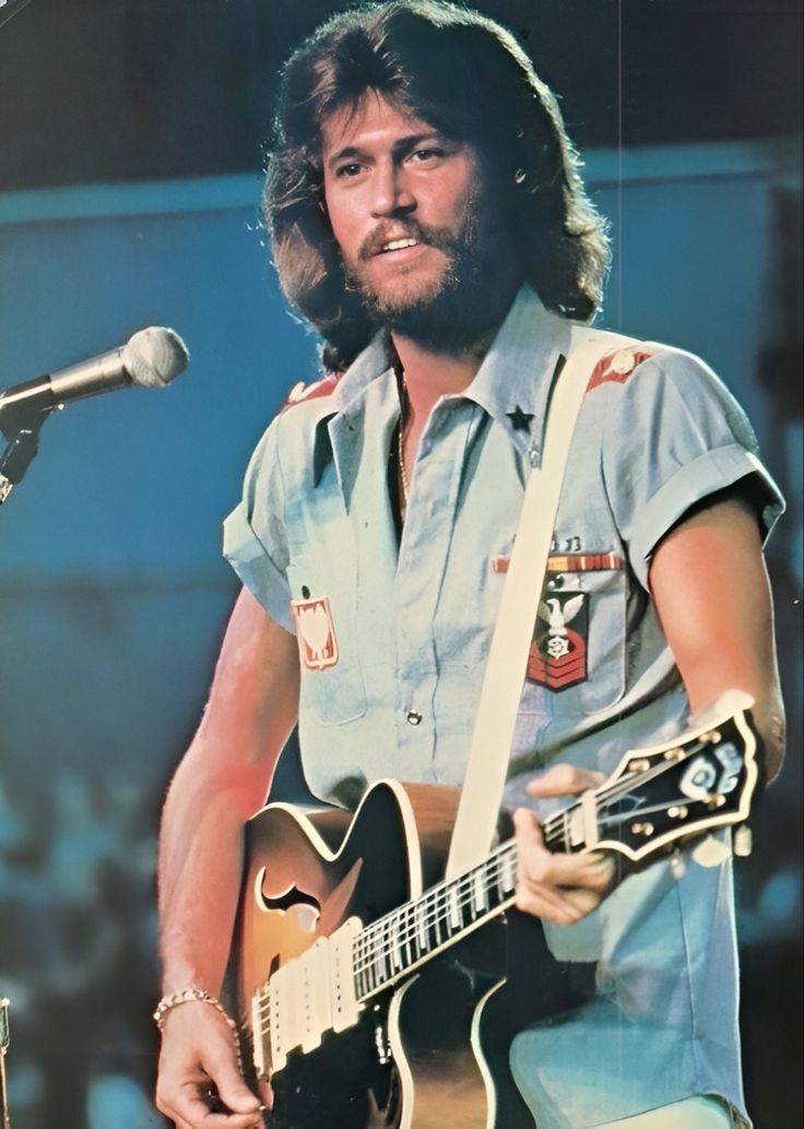 Barry Gibb’s “How Deep Is Your Love”: The Song That Gave the Bee Gees a Softer Sound
