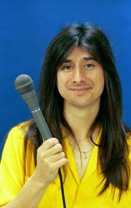 Steve Perry’s “Oh Sherrie” Turned a Personal Love Story Into His Biggest Solo Hit