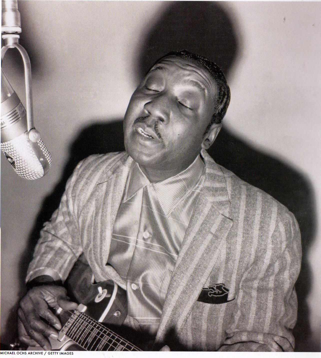 1958: The Year Muddy Waters Brought Electric Chicago Blues to Britain and Helped Inspire a Musical Revolution