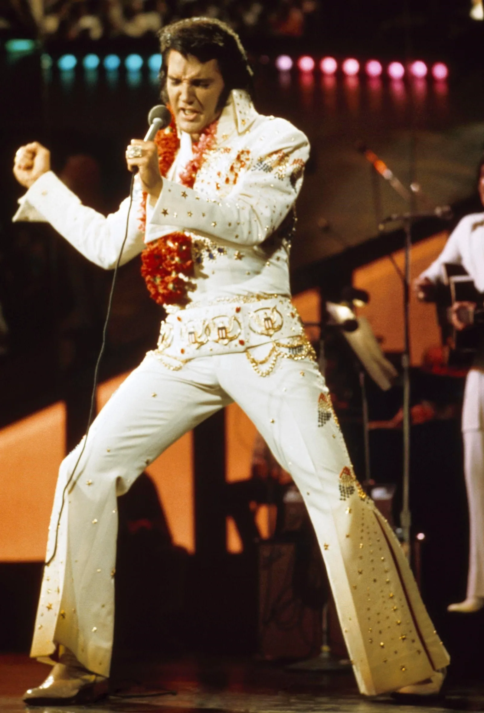 How “Elvis Is Back!” Marked a New Studio Sound After the Army