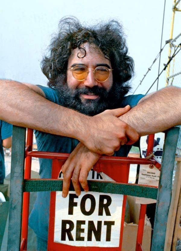 Jerry Garcia’s “The Wheel” — A Timeless 1972 Classic
