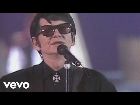 The Exposed Vocal and Layered Chorus That Left Rockabilly Behind