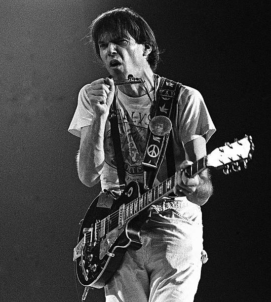 Neil Young — image 1