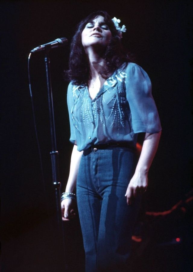 linda ronstadt — image 1
