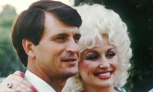 Dolly Parton Made Her Late Husband a Solemn Promise Before He Passed