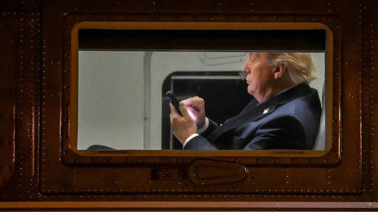 Bombshell Ultimatum: Trump Faces 'Truth Over Presidency' Epstein Pressure