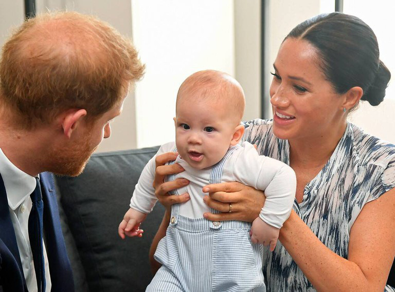 WHAT DID KING CHARLES JUST BLOCK? — Harry’s UK School Plan for Archie & Lilibet Raises New Royal Questions