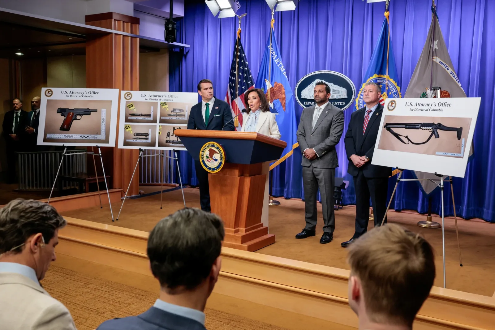 “REMOVE HIM TO STOP CRIME” — The Shocking Demand Targeting Trump Triggering Total Chaos