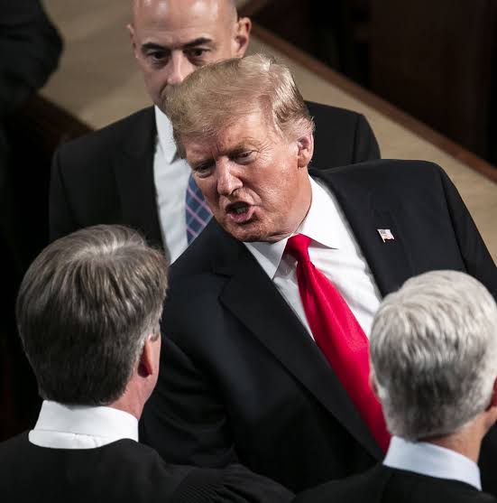 “THEY BETRAYED ME!”: TRUMP’S EXPLOSIVE CLASH WITH HIS OWN SUPREME COURT PICKS