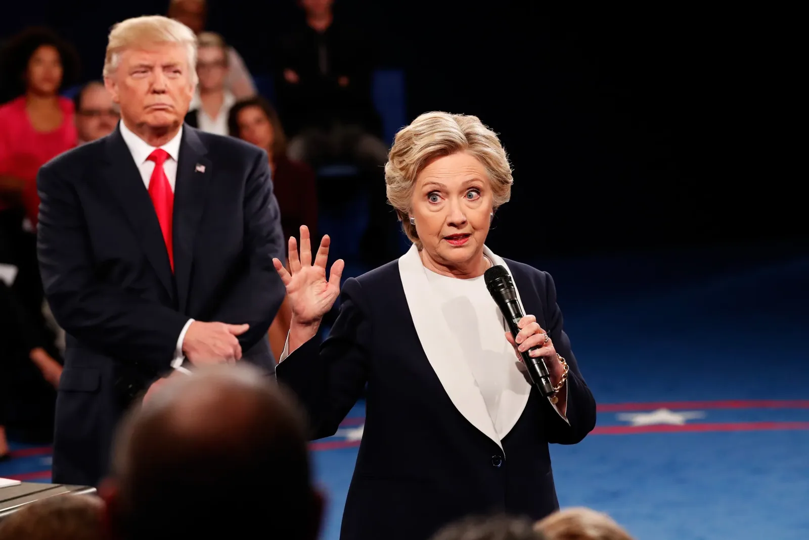 Hillary Clinton Raises New Questions About Trump, Putin and the Epstein Files
