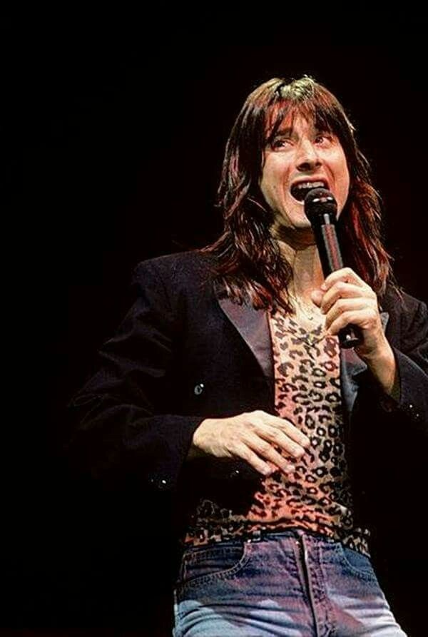 Steve Perry Left Journey’s Shadow Behind — Then “Foolish Heart” Showed a Softer Side of His Voice