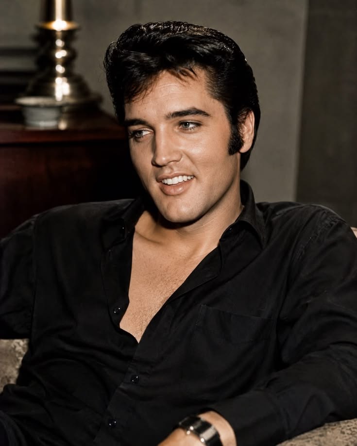 Elvis Presley Walked Through the “Kentucky Rain” — And Turned a Simple Love Story Into a Timeless Classic