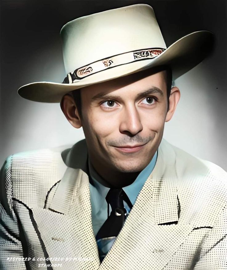 Hank Williams Wrote “I’m So Lonesome I Could Cry” — And Made Loneliness Sound Beautiful
