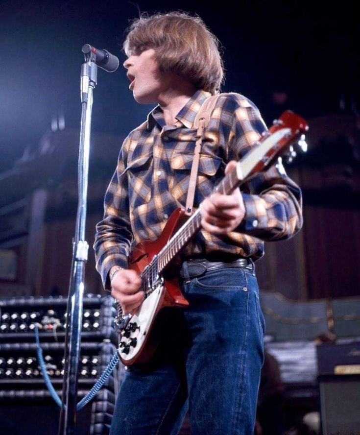 Creedence Clearwater Revival Turned a Storm Into a Song About a Troubled America — And It Still Feels Relevant