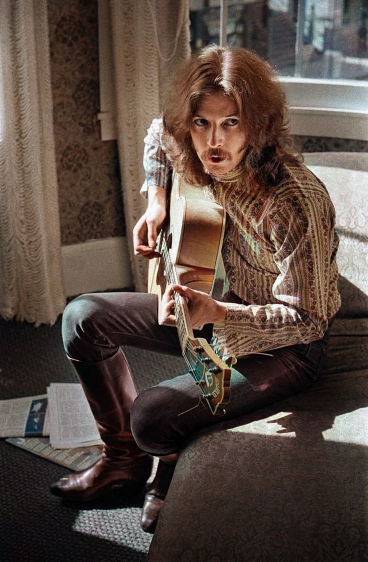 One of the Most Beloved Love Songs in Music History Was Born From a Romance They Were Never Supposed to Have.