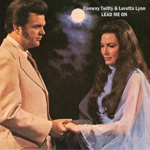 “Lead Me On.” — Just four words, yet in 1971 they carried Conway Twitty and Loretta Lynn straight to the top.