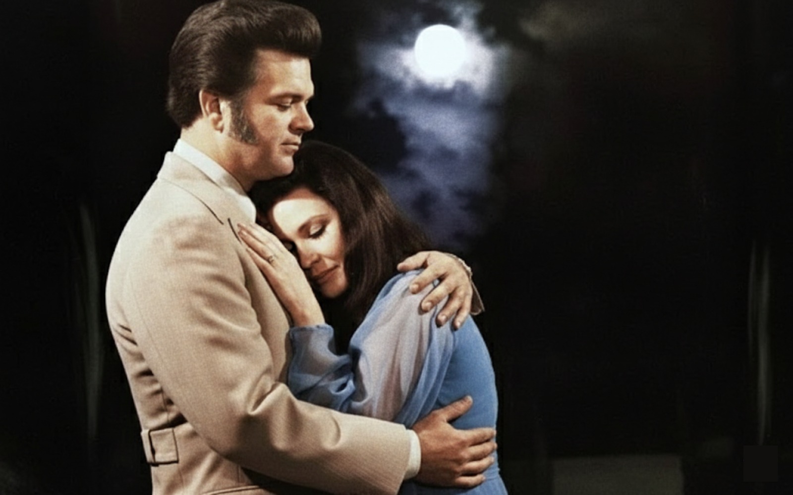 Conway Twitty & Loretta Lynn – After The Fire Has Gone