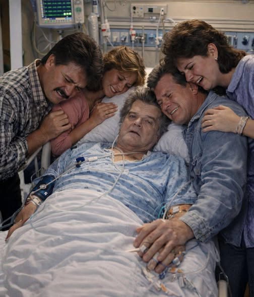 On his final day in the hospital, Conway Twitty held his children’s hands, giving them tearful last words of advice