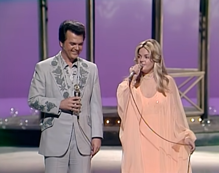 Don’t Cry Joni – Conway Twitty & Joni Lee